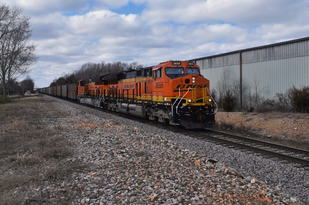 BNSF 3656 South